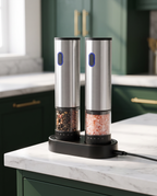 Grinder set charging via USB-C on its base